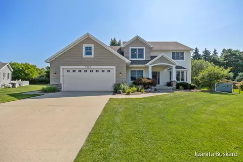 4335 Applewood Ct SW, Wyoming, MI 49418