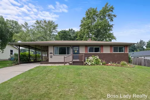 1919 Carlton Ave NE, Grand Rapids, MI 49505