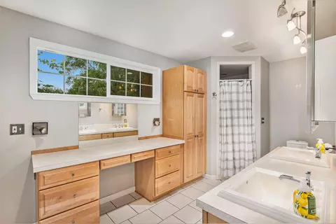 401 E Maple St, Fremont, MI 49412 photo 17
