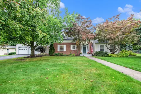 401 E Maple St, Fremont, MI 49412 photo 2