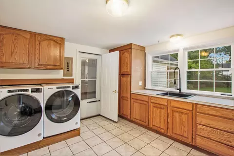401 E Maple St, Fremont, MI 49412 photo 8