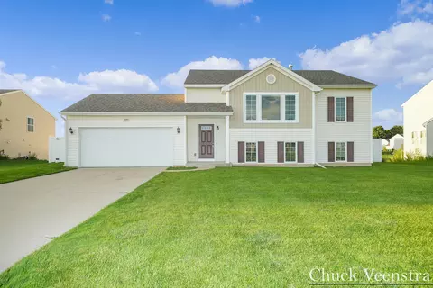 1693 S Park SE, Caledonia, MI 49316