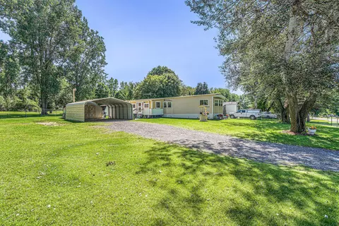 4483 Yuma Dr, Jackson, MI 49201 photo 2