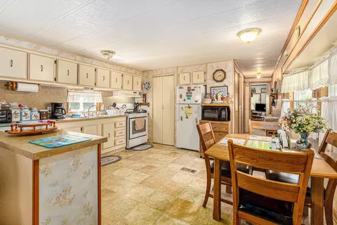 4483 Yuma Dr, Jackson, MI 49201 photo 11
