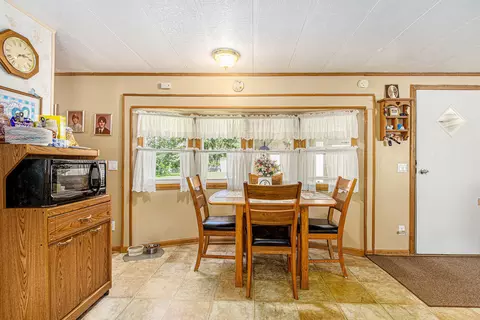 4483 Yuma Dr, Jackson, MI 49201 photo 3