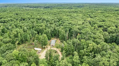 11419 Harris Rd, Montague, MI 49437