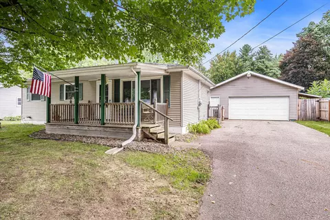 147 Dundee Dr, Battle Creek, MI 49014