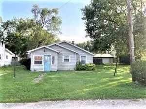 1138 Shady Shores Dr, Niles, MI 49120