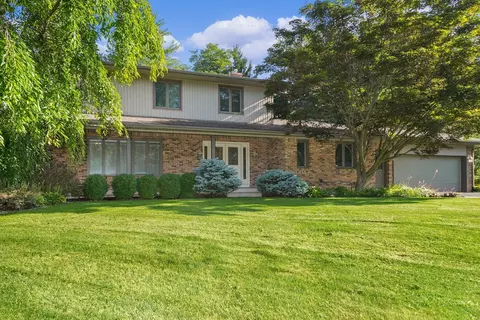 4545 Hersman St SE, Grand Rapids, MI 49546