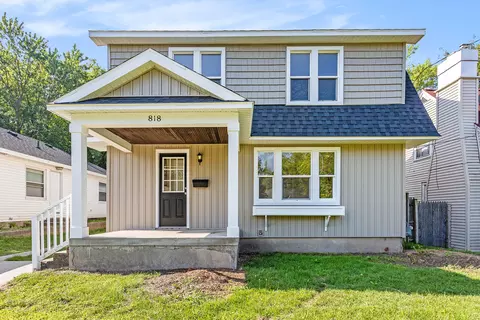 818 Dickinson St SE, Grand Rapids, MI 49507