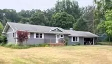 135 Beadle Lake Dr, Battle Creek, MI 49014