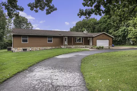 7131 King Rd, Spring Arbor, MI 49283 photo 2