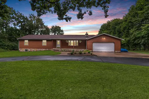 7131 King Rd, Spring Arbor, MI 49283