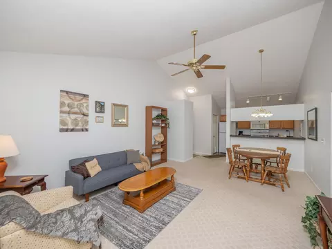 329 Westbrook Ct, Marshall, MI 49068 photo 5