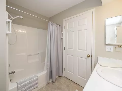 329 Westbrook Ct, Marshall, MI 49068 photo 22