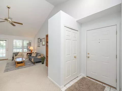 329 Westbrook Ct, Marshall, MI 49068 photo 9