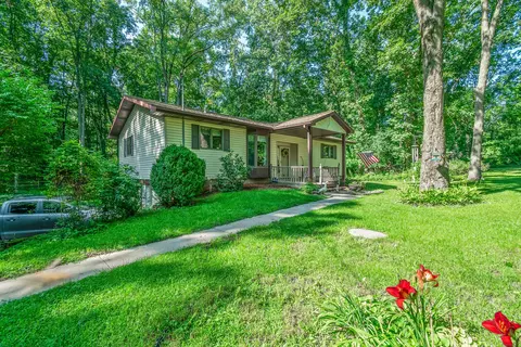 1799 Richards Rd, Clarklake, MI 49234