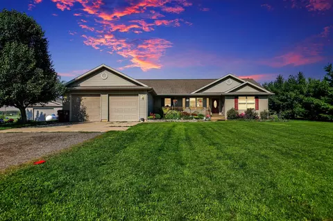 9648 S Shilton Rd, Portland, MI 48875