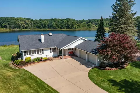 3322 Lake Hill Dr, Kalamazoo, MI 49008