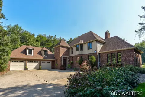 6399 145th Ave, Holland, MI 49423