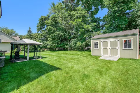 858 Meadows Dr, Jackson, MI 49203 photo 34