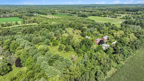 N 28th Street, Richland, MI 49083