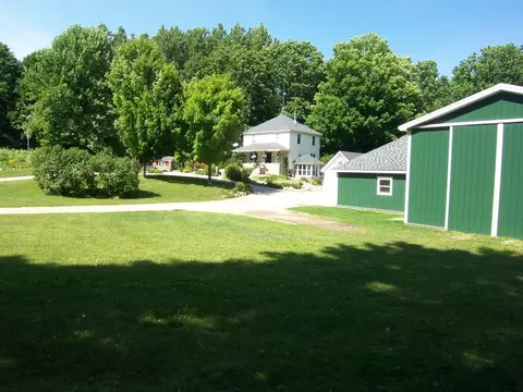 8308 12 Mile Rd, Evart, MI 49631 photo 2