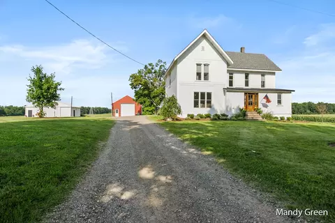 13455 Harvard Ave NE, Cedar Springs, MI 49319