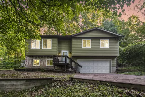 6743 19 Mile Rd NE, Cedar Springs, MI 49319