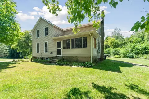 976 44th St, Pullman, MI 49450 photo 2