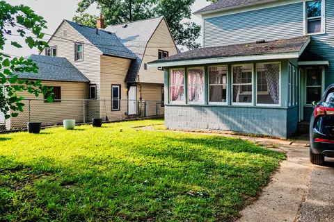 540 Woodlawn St SE, Grand Rapids, MI 49507