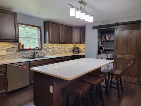 1207 Wicker Rd SE, Stanton, MI 48888 photo 3