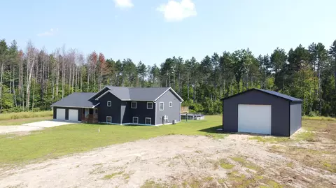 1207 Wicker Rd SE, Stanton, MI 48888
