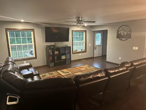 1207 Wicker Rd SE, Stanton, MI 48888 photo 5