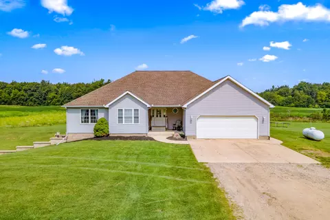 4200 Roseville Rd, Osseo, MI 49266