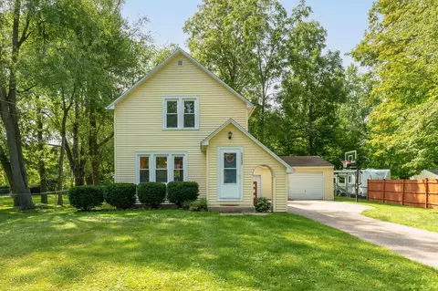 3230 Tampa St, Kalamazoo, MI 49048
