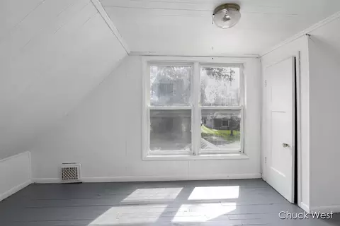 1090 W Valley Rd, Lansing, MI 48906 photo 13
