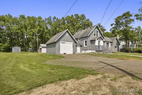 1090 W Valley Rd, Lansing, MI 48906 photo 3