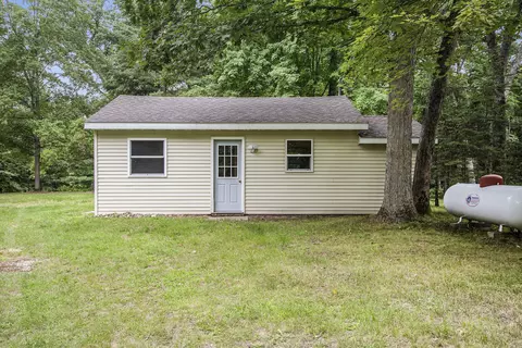 2447 N Centerline Rd, White Cloud, MI 49349 photo 15