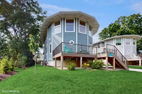 345 Park Ave, South Haven, MI 49090