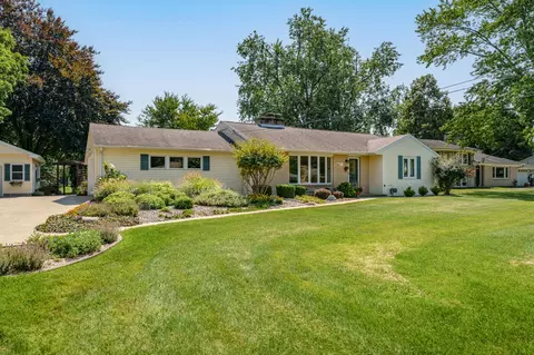 2623 Hill An Brook Dr, Portage, MI 49024