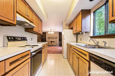 8815 Fulton St E, Ada, MI 49301 photo 12