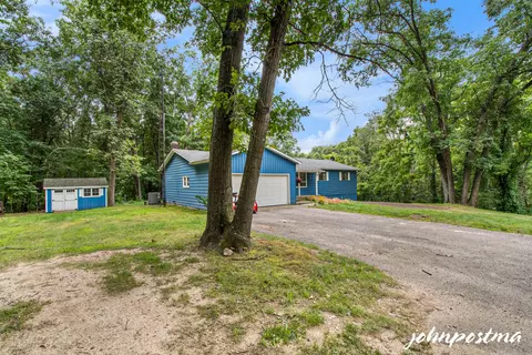 8815 Fulton St E, Ada, MI 49301 photo 33