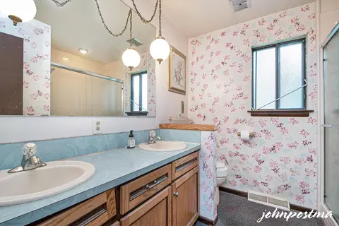 8815 Fulton St E, Ada, MI 49301 photo 20