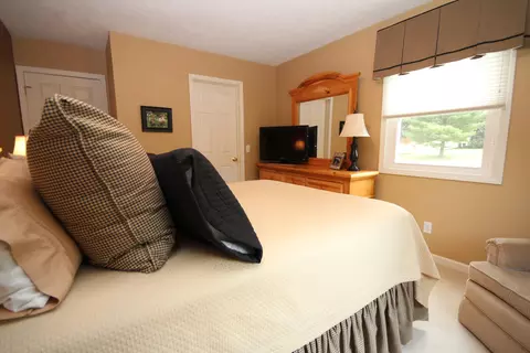 6238 Ormada Dr, Kalamazoo, MI 49048 photo 15