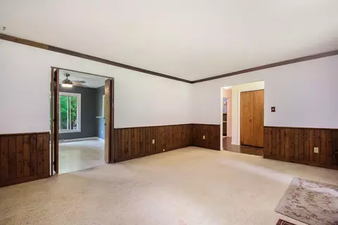 715 Bryant St, Niles, MI 49120 photo 8