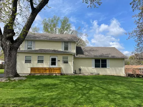 306 S Maurice Ave, Jackson, MI 49203