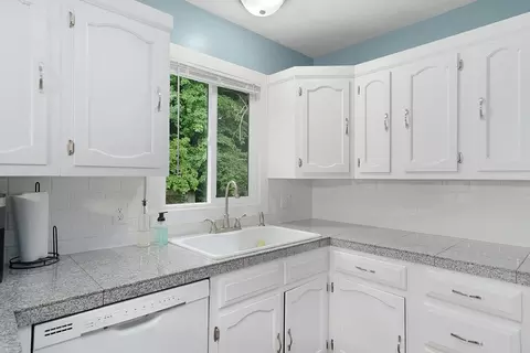 1865 Junewood Ct SE, Lowell, MI 49331 photo 6