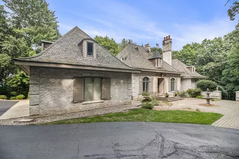309 Preservation Dr NE, Ada, MI 49301