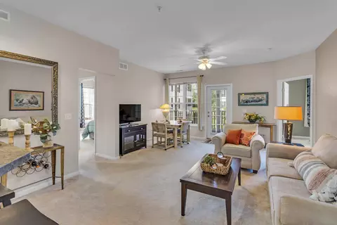 1962 Coventry Cir, Jackson, MI 49201 photo 8